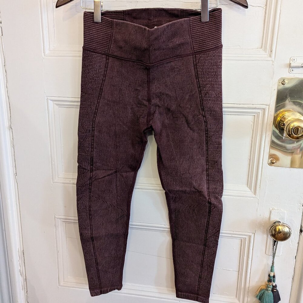 Offline by Aerie textured leggings, burgundy, heavy compression, size M